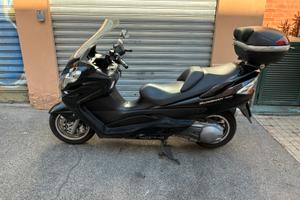 suzuki Burgman 400