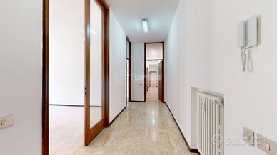 QUADRILCOALE IN CONTESTO SIGNORILE