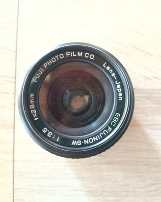 Obiettivo grandangolare EBC Fujinon 28mm F3,5 M42