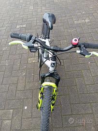 MTB decathlon taglia 20 pollici