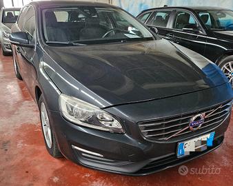 Volvo V60 D2 1.6 Kinetic