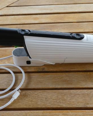 Folletto VM-7 aspirabriciole senza fili, completo
