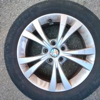 Cerchi  in lega con gomme estive Alfa Giulietta