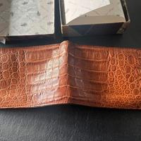 Portafoglio artigianale nuovo in vero coccodrillo