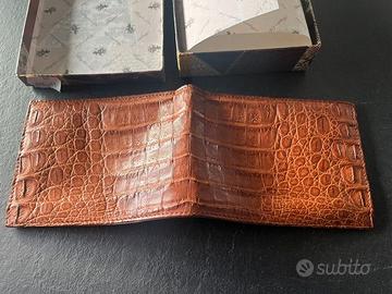 Portafoglio artigianale nuovo in vero coccodrillo