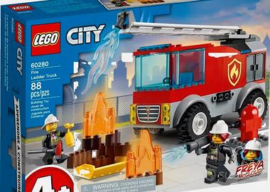 LEGO City 60280 - Autopompa con Scala