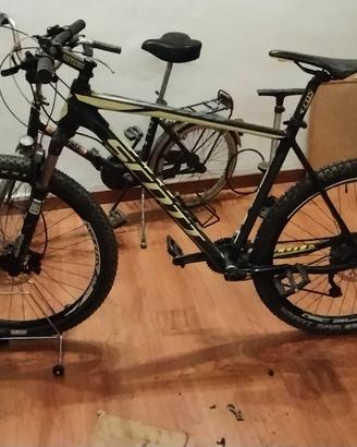 Scott Scale 760
