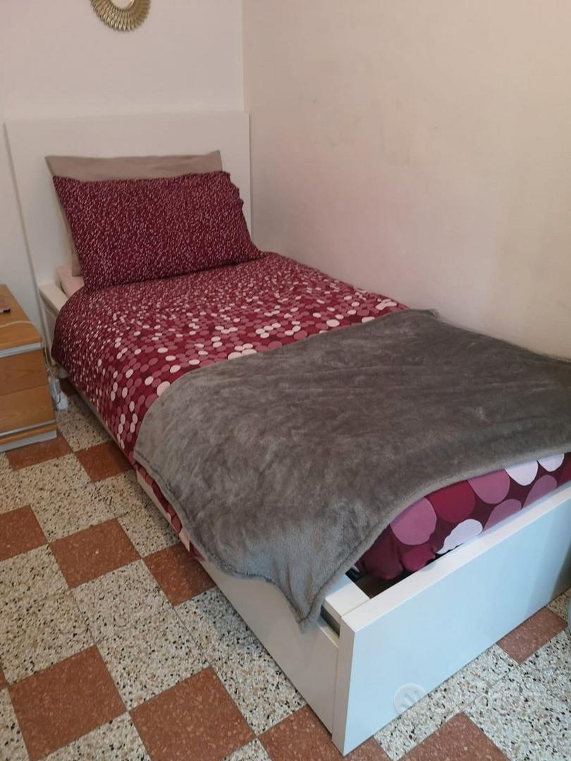 Letto singolo Ikea 90x200 con rete e materasso - Arredamento e Casalinghi  In vendita a Milano