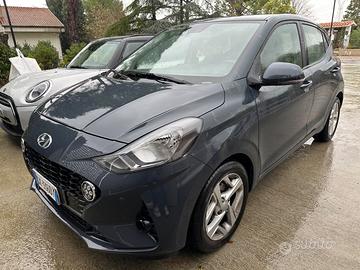 Hyundai i10 Tech + Connect 3a serie 2022