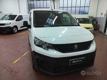Peugeot Partner elettrico 136 CV PL Furgone Premiu