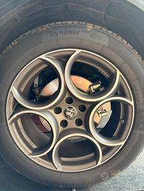 Cerchi in lega Alfa Romeo Stelvio 19 pollici