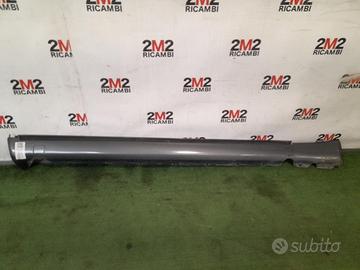 SOTTOPORTA DESTRO MERCEDES Classe E W124 A12469024