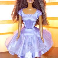 Barbie Teresa twirlin make up mattel