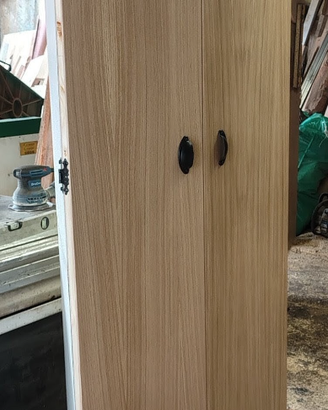 Arredamento su misura con legno massello