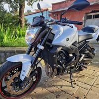 Yamaha FZ1 - 2015 pari nuova