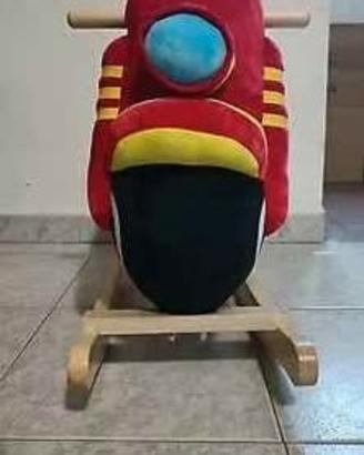 dondolo peluche e legno con suoni