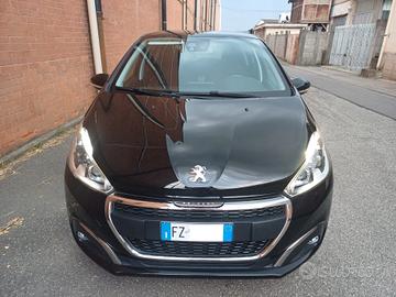 Peugeot 208 PureTech 82 Stop&Start 5 porte Allure