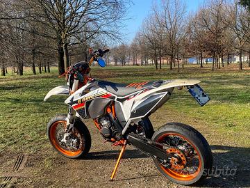 Ktm 125 exc six days 2013 motard