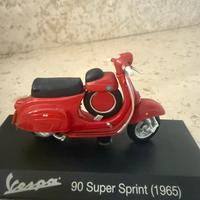 Modellino vespa 90 super sprint (1965)