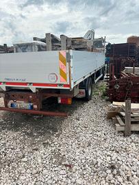 Camion Eurocargo 120/23