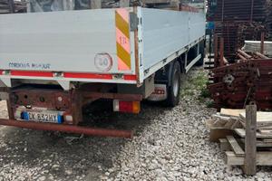 Camion Eurocargo 120/23