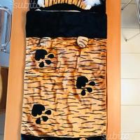 Sacco a pelo giocattolo