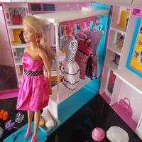 armadio della Barbie