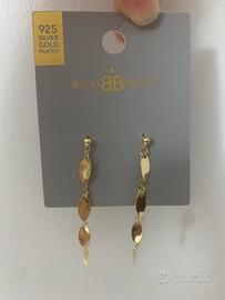 Orecchini a perno pendenti a foglia Bijou Brigitte