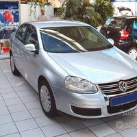Parabrezza Volkswagen Jetta 05-11