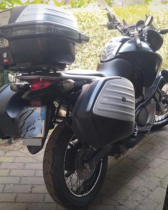 Honda Transalp XL700V