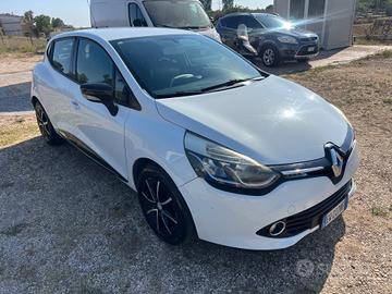 Renault Clio 1.2 75CV 5 porte Wave