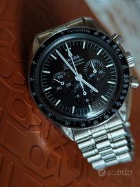 Omega Speedmaster Moonwatch ref 31030425001001 