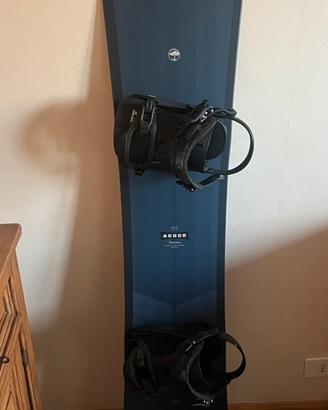 Tavola da snowboard ARBOR + attacchi ROME