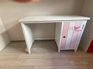 Scrivania ragazza Maison du Monde