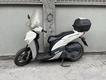 Yamaha Xenter 150