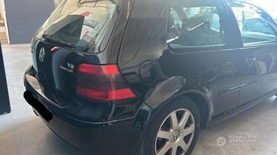 GOLF 4 2.8 v6 GPL