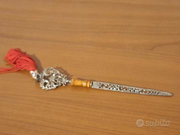 Tagliacarte in argento 