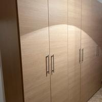 Armadio a tre ante