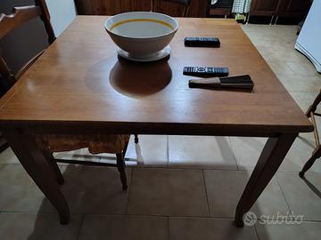 Tavolo cucina 