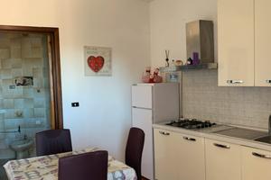 Casa indipendente con ampia terrazza panoramica