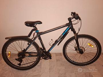 Mountain bike Rockrider RR 5.2