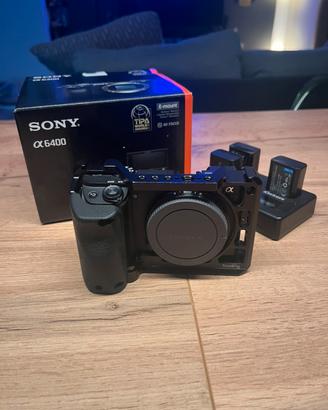 Sony a6400 (corpo macchina) + Smallrig e accessori