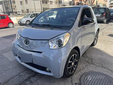 Toyota IQ