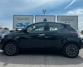 Lancia Ypsilon 1.0 FireFly 5 porte S&S Hybrid Ecoc