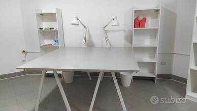 Scrivanie complete da lavoro Ikea