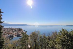 VILLA SINGOLA A TOSCOLANO-MADERNO