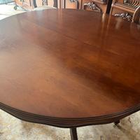 Tavolo rotondo da salotto in legno massello