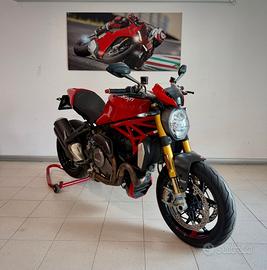 Ducati Monster 1200 S