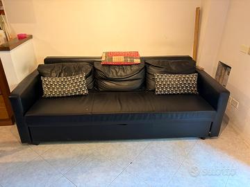 Divano nero