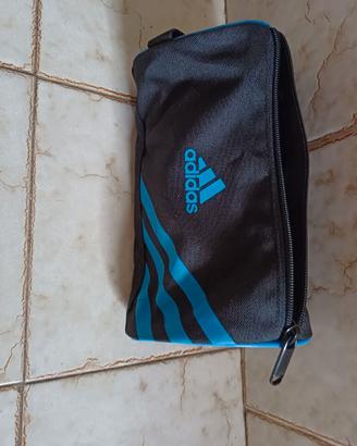 Astuccio Adidas nuovo